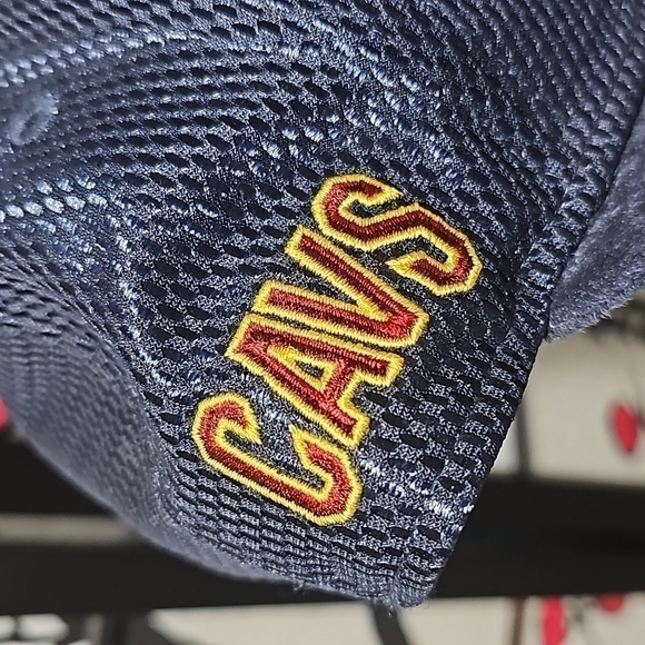 Cleveland Cavaliers Suede Brim Snapback Hat - Picture 4 of 8